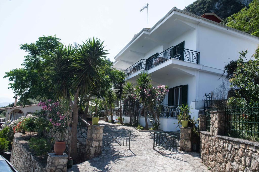 Bella Casa Studios Frinion Экстерьер фото